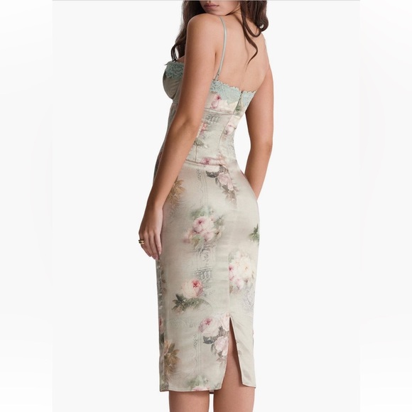 NWT HOUSE OF CB 'Venus' Vintage Floral Lace Trim Midi Slip Dress - Picture 4 of 9
